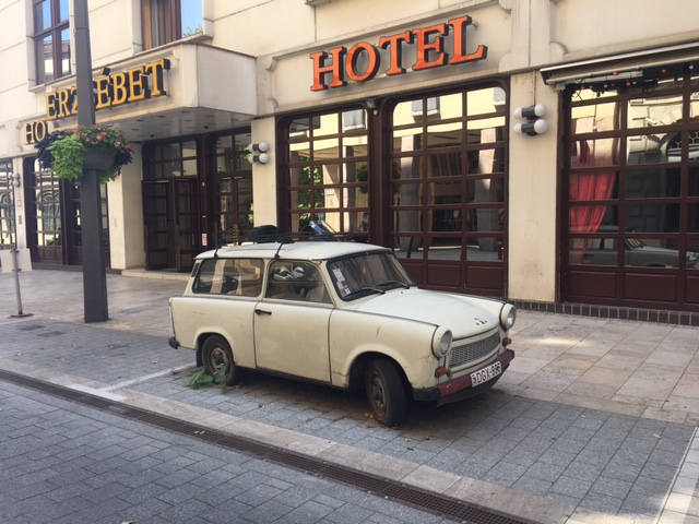 Trabant2